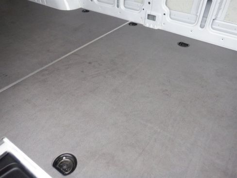 Used 2025 Mercedes-Benz Sprinter 2500 image 11