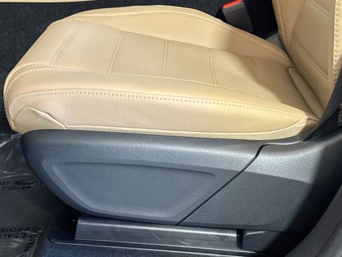 New 2026 Mercedes-Benz GLS 580 4MATIC image 17