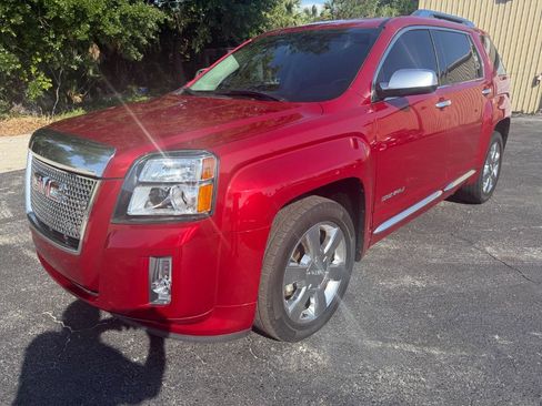 Used 2014 GMC Terrain Denali AWD/4WD image 3