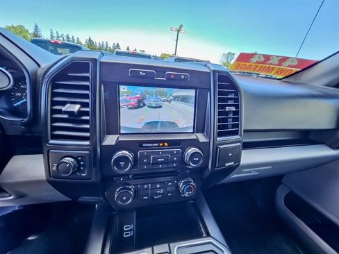 Used 2018 Ford F150 XL w/ Equipment Group 101A Mid AWD/4WD image 19