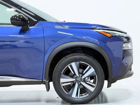 Used 2023 Nissan Rogue SL w/ SL Premium Package AWD/4WD image 11