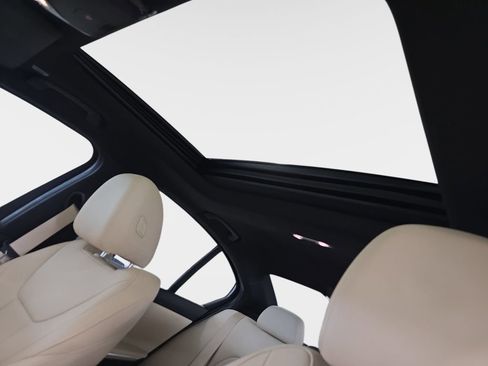 Used 2020 BMW 330i Sedan w/ Convenience Package image 29