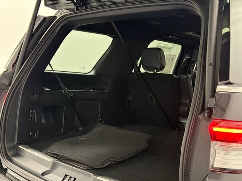 Certified 2022 Lincoln Navigator Reserve image 9