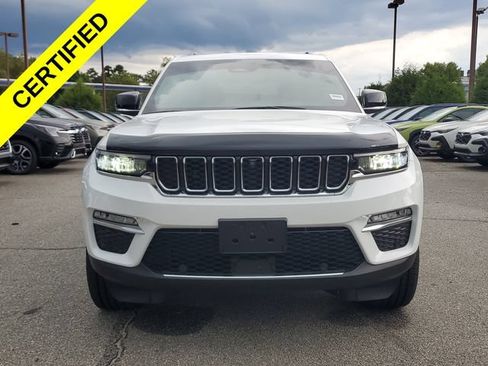 Certified 2025 Jeep Grand Cherokee Limited w/ Luxury Tech Group II RWD image 2