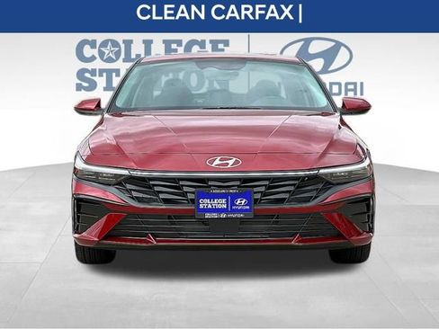 Used 2024 Hyundai Elantra SEL w/ Convenience Package FWD image 10