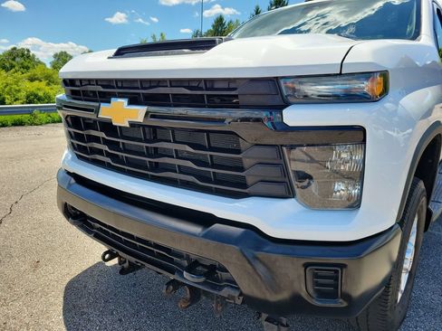 Used 2024 Chevrolet Silverado 3500 W/T AWD/4WD image 27