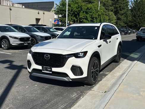 Certified 2025 MAZDA CX-70 Plug-In Hybrid w/ Premium Plus image 4