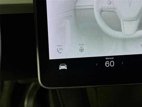 Used 2021 Tesla Model Y 2WD image 20