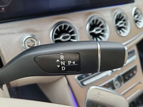 Used 2018 Mercedes-Benz E 400 E 400 image 35