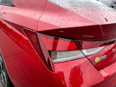Used 2023 Hyundai Elantra SEL w/ Convenience Package FWD image 29