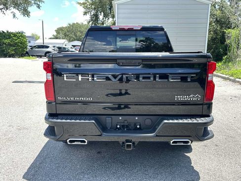 Certified 2023 Chevrolet Silverado 1500 High Country AWD/4WD image 5