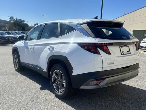 New 2026 Hyundai Tucson Blue SE image 6