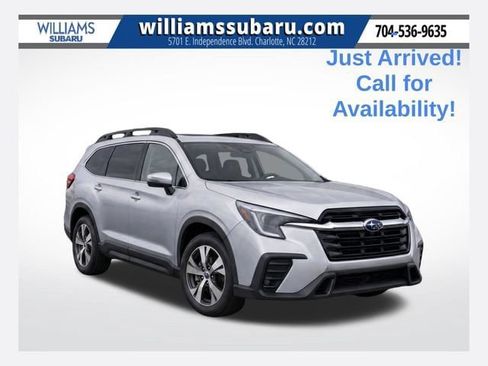 Used 2025 Subaru Ascent Premium w/ Premium Package AWD/4WD image 1