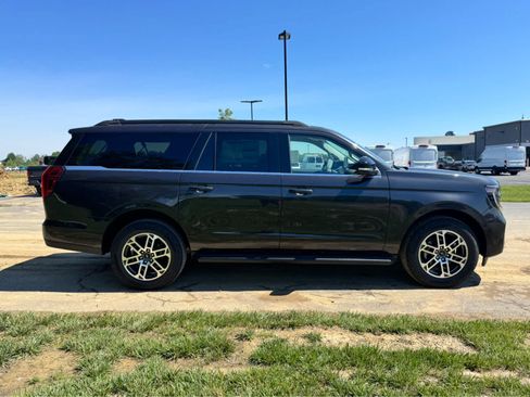 New 2026 Ford Expedition Max Active AWD/4WD image 4