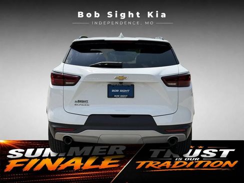Used 2024 Chevrolet Blazer LT w/ Convenience Package FWD image 12