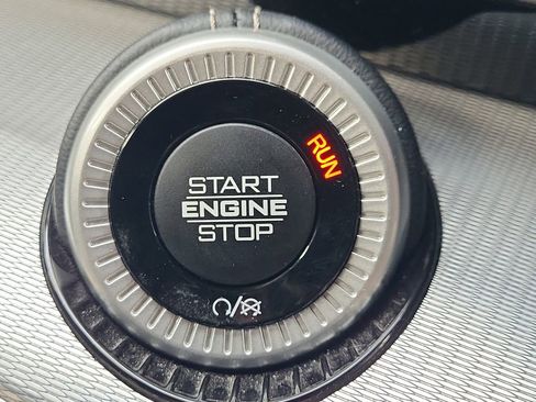 Used 2022 Jeep Grand Wagoneer Series I image 33