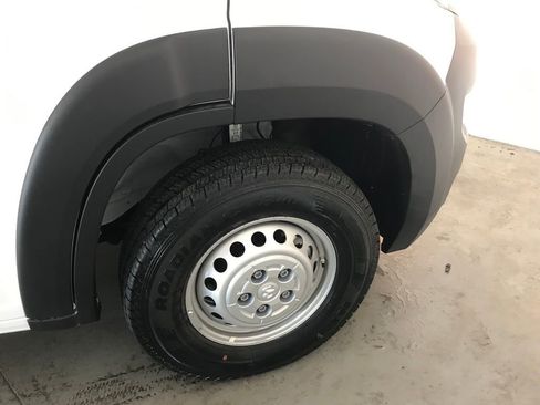 New 2024 RAM ProMaster 2500 w/ Convenience Group image 35