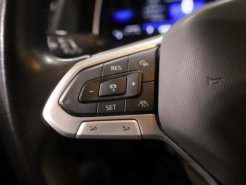 Used 2024 Volkswagen Jetta SE image 34