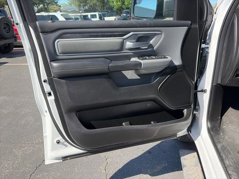 Used 2020 RAM 1500 Big Horn image 13