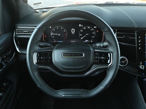 Used 2024 Jeep Grand Wagoneer Series II w/ Quick Order Packagew 28T AWD/4WD image 17