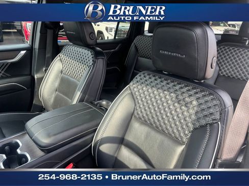 Used 2024 GMC Acadia Denali image 23