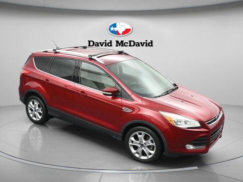 Used 2015 Ford Escape Titanium FWD image 35