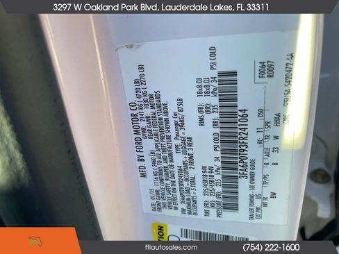Used 2015 Ford Fusion SE w/ Equipment Group 202A AWD/4WD image 52