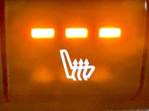 Used 2020 MAZDA MAZDA3 AWD Hatchback w/ Premium Pkg image 22