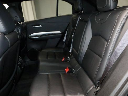 Used 2023 Cadillac XT4 Premium Luxury image 21