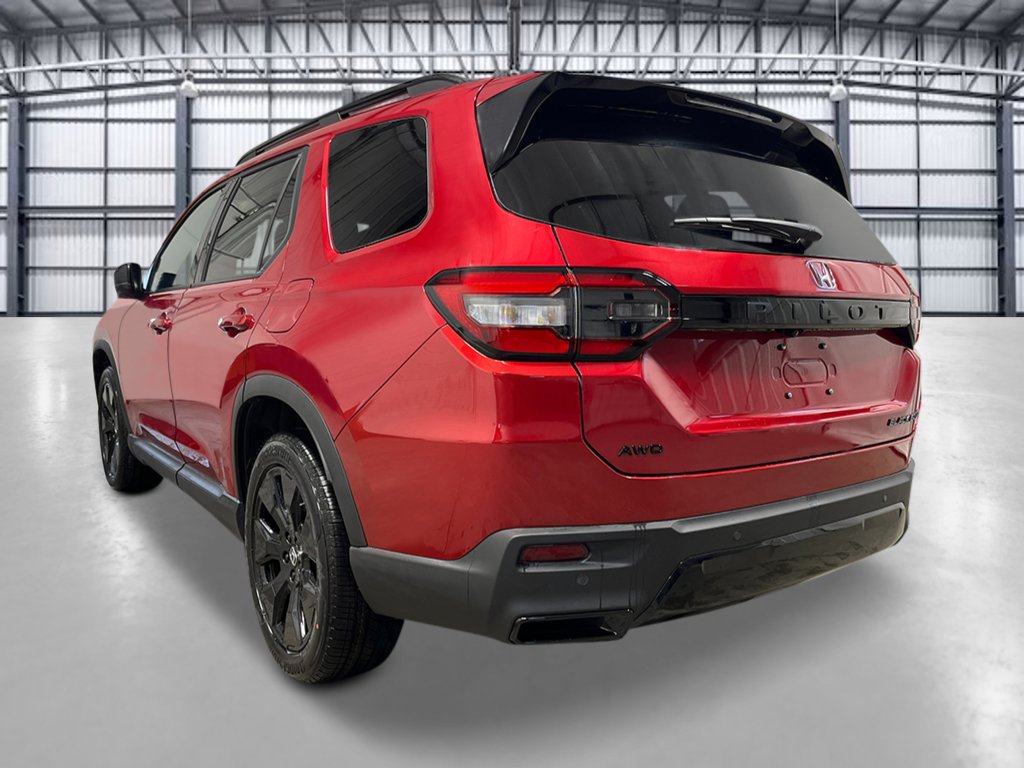 New 2026 Honda Pilot Black Edition image 3
