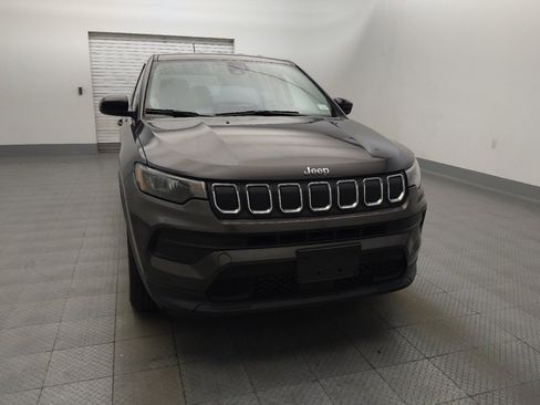 Used 2022 Jeep Compass Sport AWD/4WD image 14