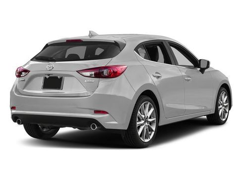 Used 2017 MAZDA MAZDA3 Grand Touring FWD image 2