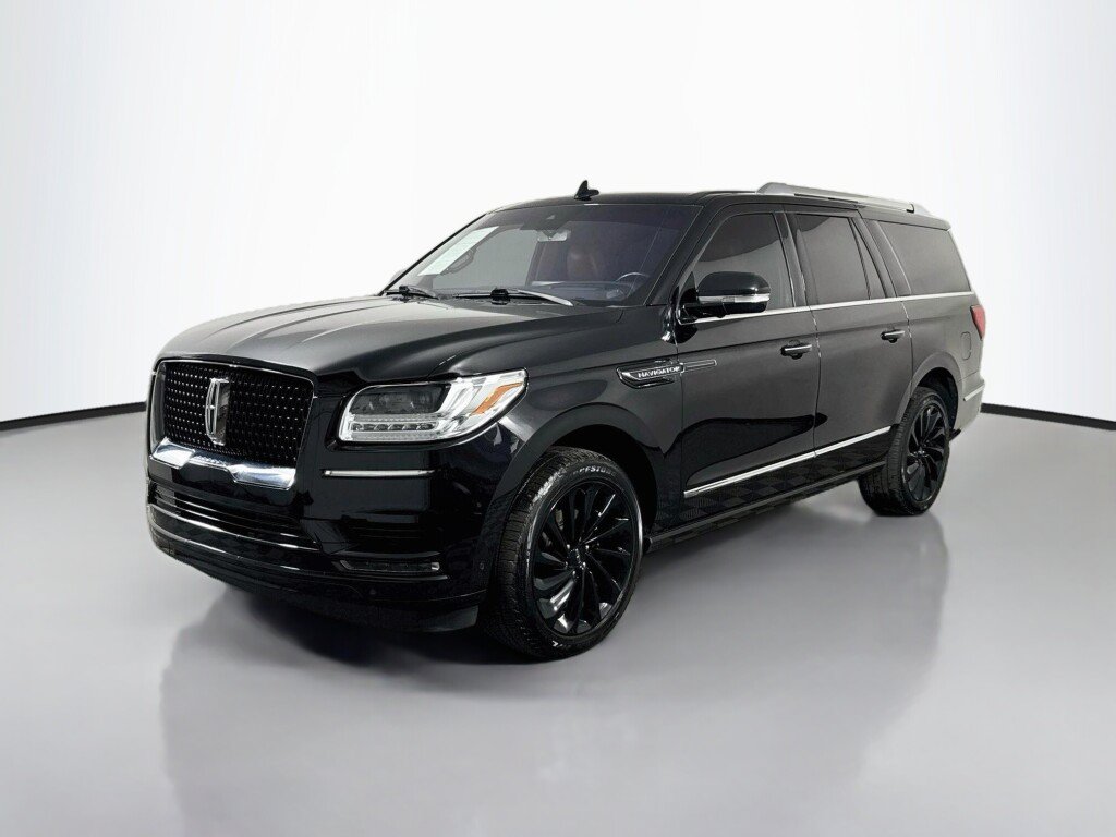 Used 2020 Lincoln Navigator L Reserve w/ Equipment Group 208A Reserve AWD/4WD image 1