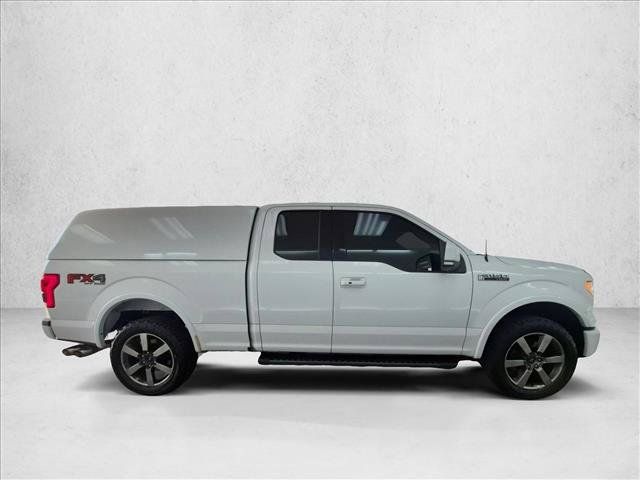 Used 2016 Ford F150 Lariat w/ Equipment Group 502A Luxury AWD/4WD image 4