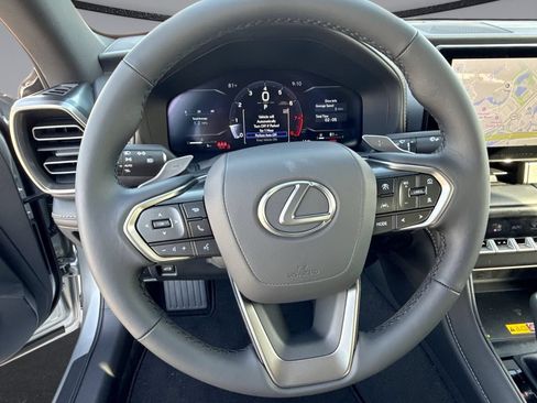 Used 2026 Lexus IS 350 F Sport RWD image 21