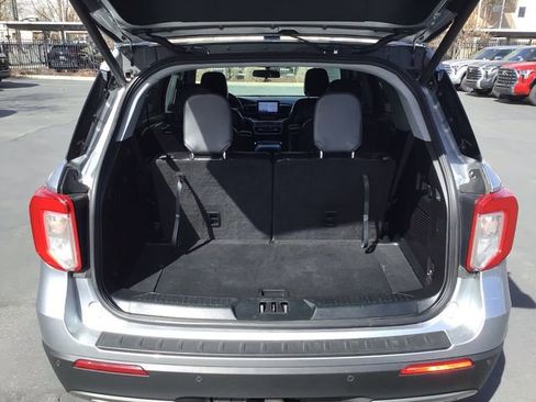 Used 2021 Ford Explorer XLT w/ Equipment Group 202A image 19