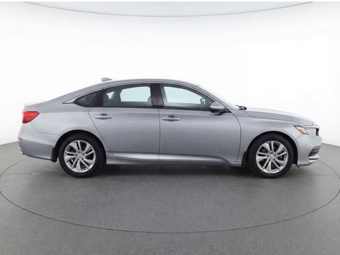 Used 2019 Honda Accord LX image 40