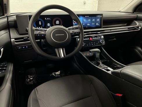 Used 2025 Hyundai Tucson SEL image 14