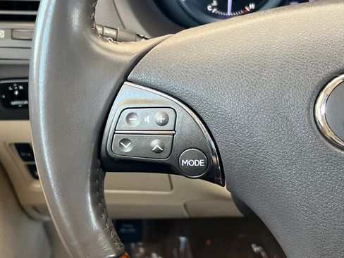 Used 2011 Lexus ES 350 FWD image 26