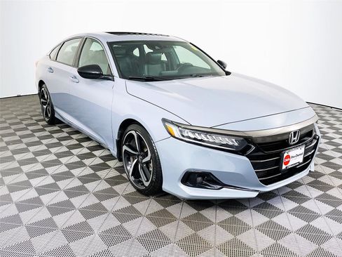 Used 2021 Honda Accord Sport image 1