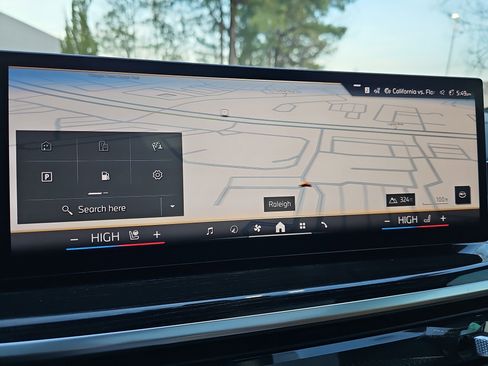 New 2026 BMW X7 xDrive40i image 25