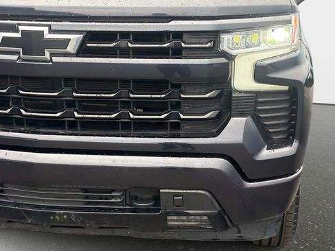 Used 2023 Chevrolet Silverado 1500 RST w/ LPO, Dark Essentials Package AWD/4WD image 9