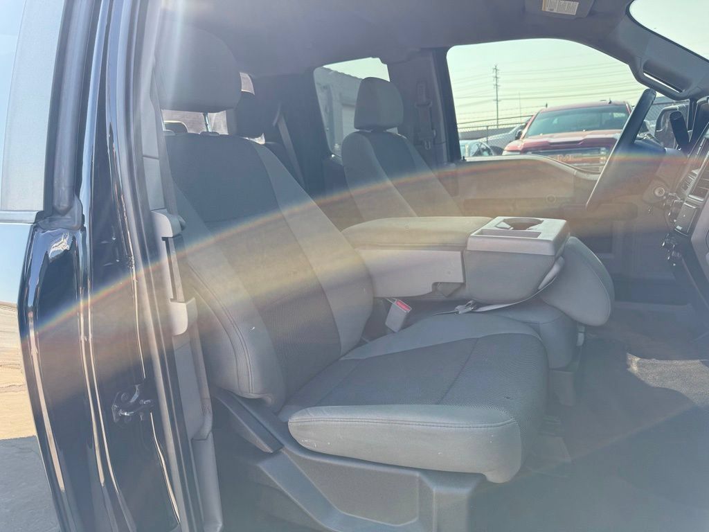 Used 2017 Ford F150 XL w/ Equipment Group 101A Mid AWD/4WD image 29