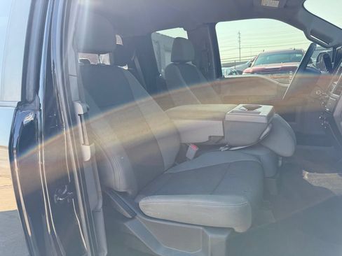 Used 2017 Ford F150 XL w/ Equipment Group 101A Mid AWD/4WD image 29
