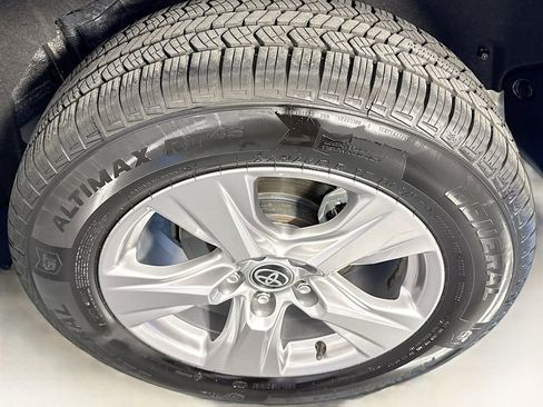 Used 2023 Toyota RAV4 XLE image 35