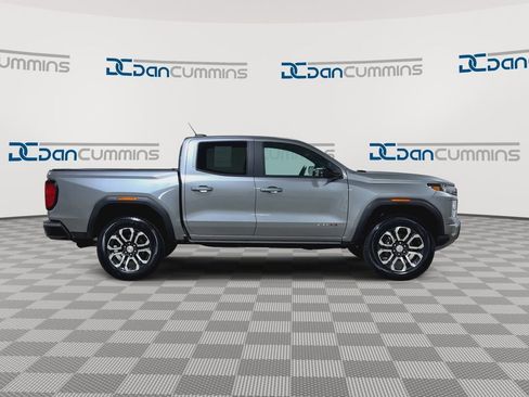 Used 2023 GMC Canyon AT4 w/ AT4 Premium Package AWD/4WD image 9