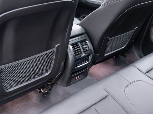 Certified 2024 BMW X3 xDrive30i w/ Convenience Package image 18