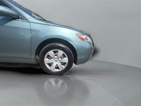 Used 2007 Toyota Camry LE FWD image 27