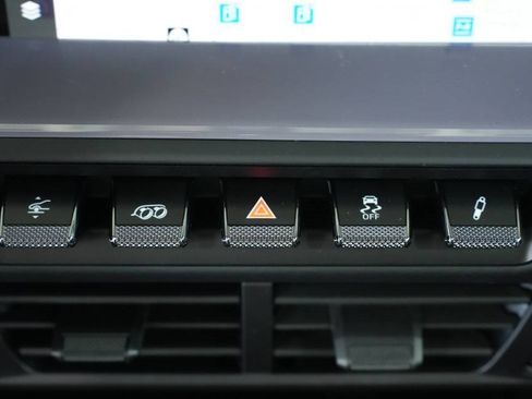 Certified 2026 Porsche 911 Carrera image 21