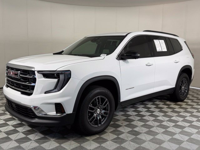 Used 2025 GMC Acadia Elevation FWD image 2